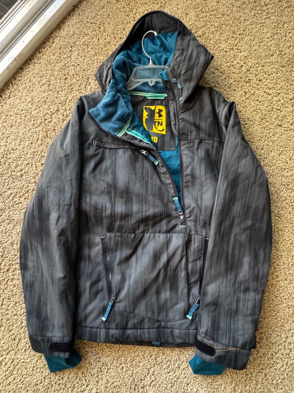 Under Armour Women's Hooded Ski Jacket